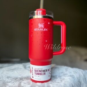 Stanley Ruby hearts red w/ red hearts 30oz quencher tumbler